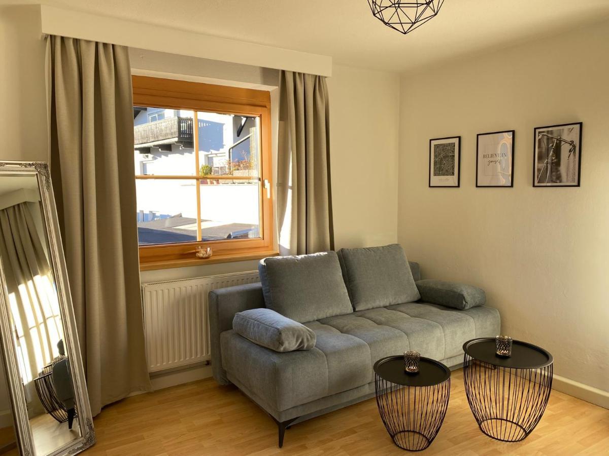 Gemuetliche Wohnung Mit Gartenblick Инсбрук Екстериор снимка
